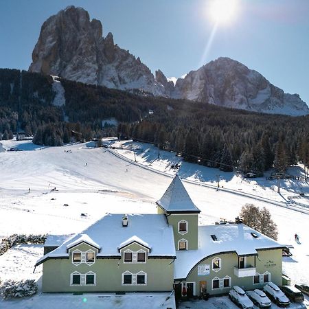 Villa Pana Santa Cristina Val Gardena ภายนอก รูปภาพ